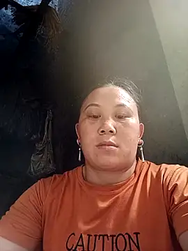 Snapshot of Dear_baby_ chatting on February 28, 2026, 4:02 am Dear baby online show from February 28, 2026, 4:02 am