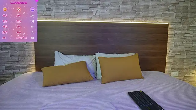 zenda Biancha online show from April 10, 2026, 11:04 am