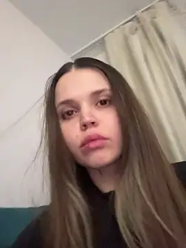 ReinaLovely1 online show from February 20, 2026, 4:07 pm