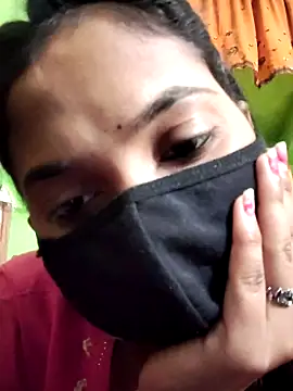 Snapshot of Cute_aroshi chatting on March 10, 2026, 7:35 am Cute aroshi online show from March 10, 2026, 7:35 am