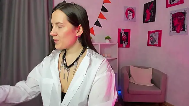 Snapshot of asti_bubbles chatting on February 23, 2026, 1:36 am asti bubbles online show from February 23, 2026, 1:36 am