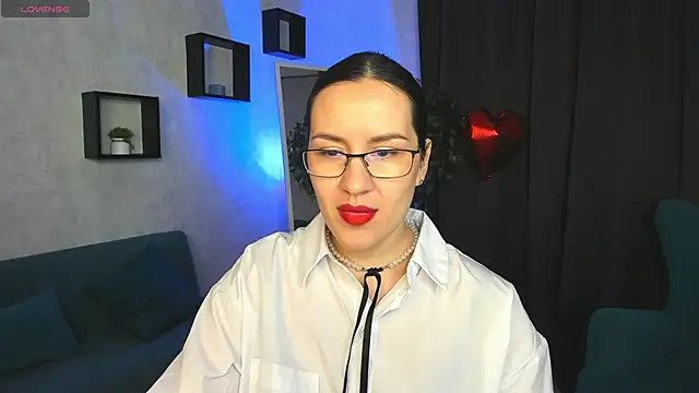 Snapshot of asti_bubbles chatting on February 25, 2026, 1:37 am asti bubbles online show from February 25, 2026, 1:37 am