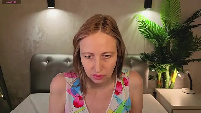 Elizabeth Andersonn online show from March 26, 2026, 1:01 am