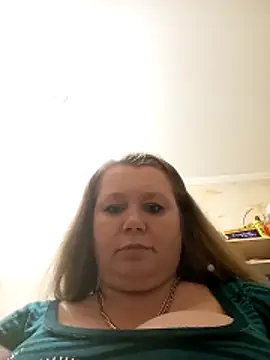 Snapshot of KiraStanton chatting on March 7, 2026, 1:02 am KiraStanton online show from March 7, 2026, 1:02 am