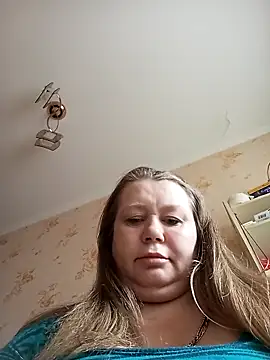 Snapshot of KiraStanton chatting on March 19, 2026, 2:43 pm KiraStanton online show from March 19, 2026, 2:43 pm