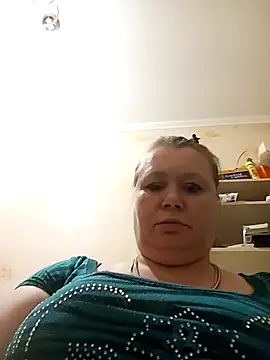 Snapshot of KiraStanton chatting on March 24, 2026, 7:41 pm KiraStanton online show from March 24, 2026, 7:41 pm