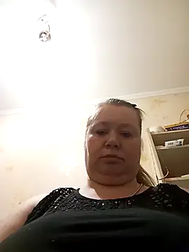 Snapshot of KiraStanton chatting on April 1, 2026, 9:34 pm KiraStanton online show from April 1, 2026, 9:34 pm