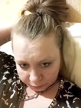 Snapshot of KiraStanton chatting on April 9, 2026, 6:24 pm KiraStanton online show from April 9, 2026, 6:24 pm