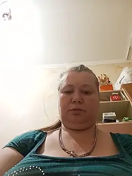 KiraStanton online show from June 16, 2026, 7:16 pm