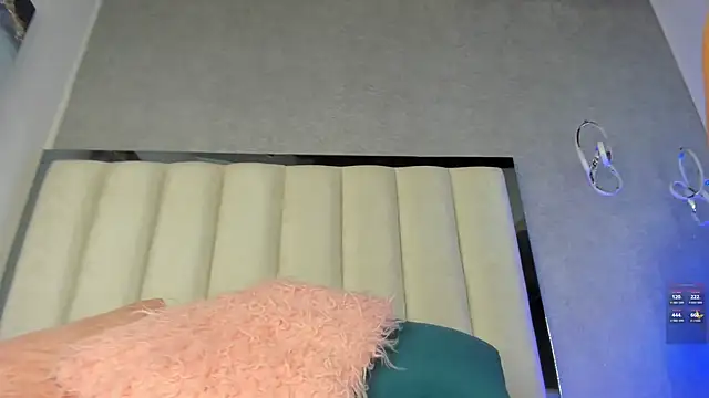 Ambarr Moon  online show from March 17, 2026, 7:28 pm