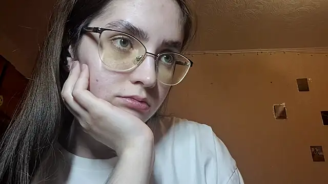 Snapshot of Katelemon chatting on March 25, 2026, 2:34 pm Katelemon online show from March 25, 2026, 2:34 pm