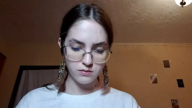 Snapshot of Katelemon chatting on March 29, 2026, 2:50 pm Katelemon online show from March 29, 2026, 2:50 pm