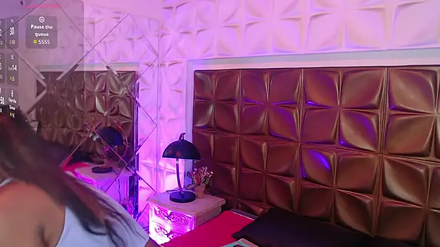 Snapshot of MelodyBlazze chatting on June 22, 2026, 8:17 pm MelodyBlazze online show from June 22, 2026, 8:17 pm