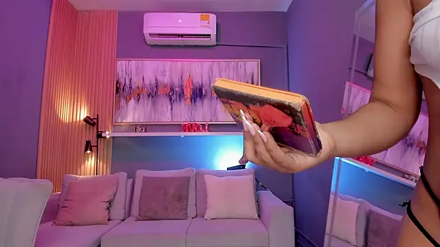 janinne lu online show from April 8, 2026, 10:59 am