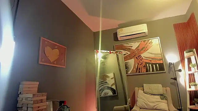 cailing  online show from March 13, 2026, 11:06 am