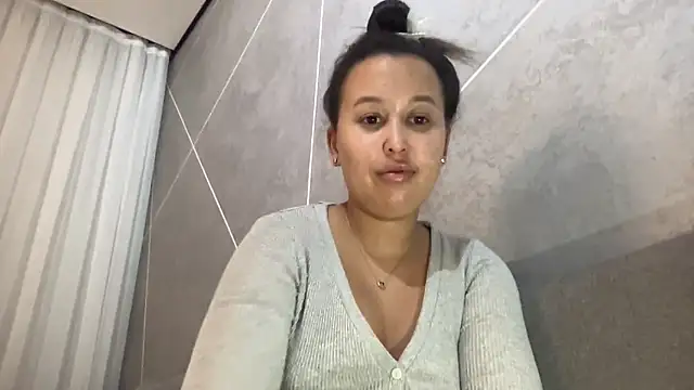 Dana 005 online show from March 15, 2026, 9:21 pm