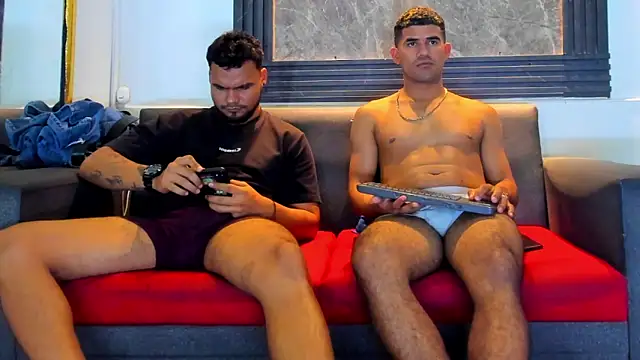 Latins on fire online show from March 31, 2026, 12:34 am