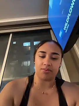 Snapshot of Eyssha chatting on March 5, 2026, 2:18 am Eyssha online show from March 5, 2026, 2:18 am