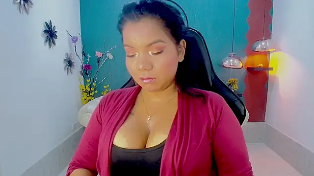Snapshot of Elizabeth_Suan_ chatting on May 10, 2026, 12:21 pm Elizabeth Suan online show from May 10, 2026, 12:21 pm