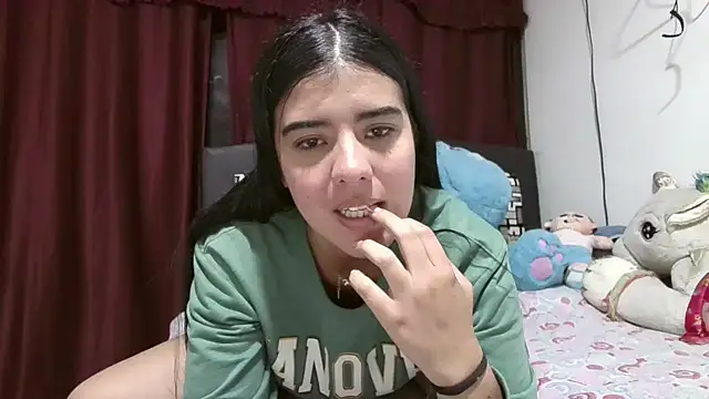 Nataly 2809 online show from April 13, 2026, 3:23 am