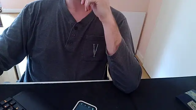 Snapshot of bebyzor chatting on March 15, 2026, 2:56 pm bebyzor online show from March 15, 2026, 2:56 pm