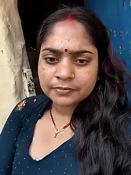 Snapshot of Aanushaka chatting on April 21, 2026, 2:51 am Aanushaka online show from April 21, 2026, 2:51 am