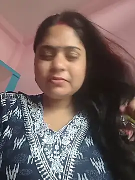 Snapshot of Aanushaka chatting on May 19, 2026, 4:52 am Aanushaka online show from May 19, 2026, 4:52 am