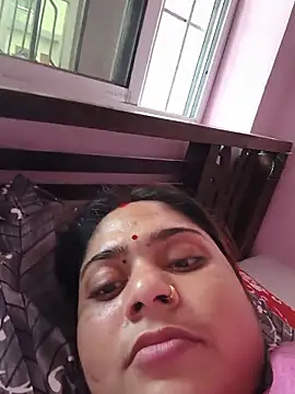 Snapshot of Aanushaka chatting on May 20, 2026, 9:26 am Aanushaka online show from May 20, 2026, 9:26 am