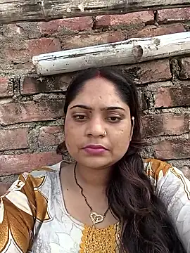 Snapshot of Aanushaka chatting on June 9, 2026, 2:23 am Aanushaka online show from June 9, 2026, 2:23 am