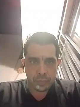 Snapshot of manuel4200 chatting on July 19, 2026, 10:30 am manuel4200 online show from July 19, 2026, 10:30 am