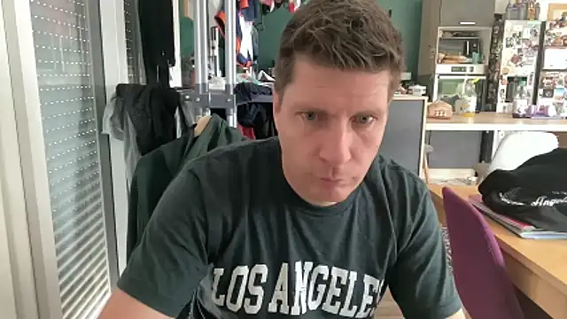 Minmoi1984 online show from March 11, 2026, 9:15 am