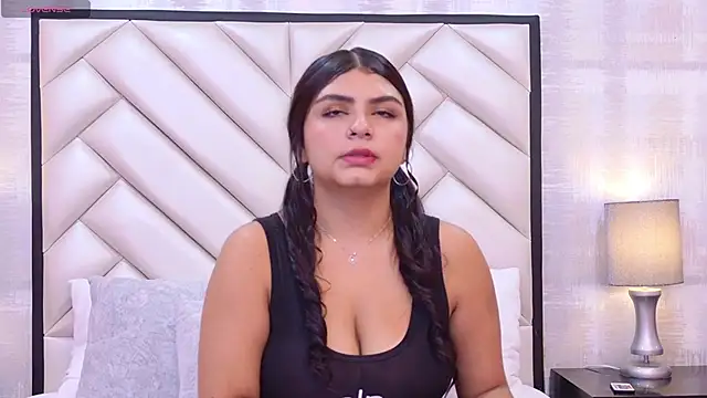 EmmaLeens online show from February 22, 2026, 12:26 pm