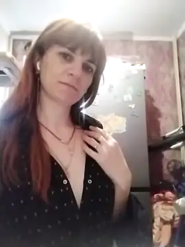 YaroslavaLester online show from April 15, 2026, 8:10 am