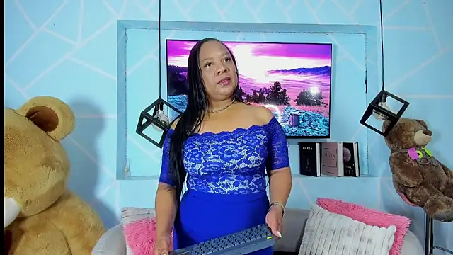 Snapshot of sharon_noa chatting on April 9, 2026, 11:26 am sharon noa online show from April 9, 2026, 11:26 am