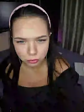 Snapshot of Monica_Wood chatting on March 24, 2026, 4:56 pm Monica Wood online show from March 24, 2026, 4:56 pm