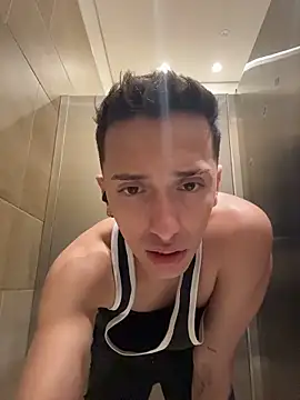 Snapshot of Thiago_Jones1 chatting on March 10, 2026, 3:28 pm Thiago Jones1 online show from March 10, 2026, 3:28 pm