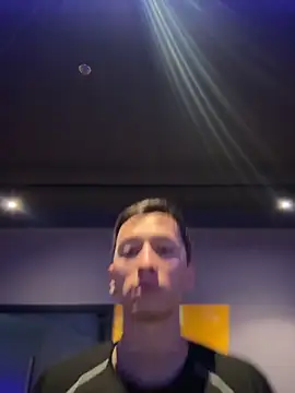 Snapshot of Thiago_Jones1 chatting on April 14, 2026, 10:43 am Thiago Jones1 online show from April 14, 2026, 10:43 am