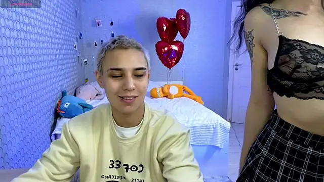 LuxuryLoverss online show from February 26, 2026, 6:56 am