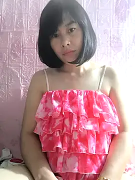 Snapshot of juicy-milu chatting on July 15, 2026, 2:17 am juicy-milu online show from July 15, 2026, 2:17 am
