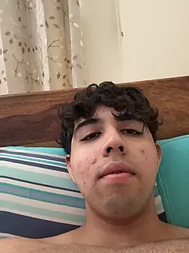 lucasmaxtoy online show from February 26, 2026, 7:29 am