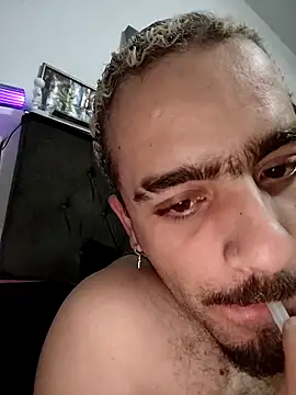 Snapshot of joyboyAct chatting on April 3, 2026, 5:16 am joyboyAct online show from April 3, 2026, 5:16 am