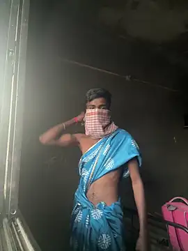 Snapshot of parth73637 chatting on February 25, 2026, 2:10 am parth73637 online show from February 25, 2026, 2:10 am