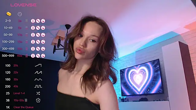 Snapshot of Jade_Amore chatting on April 4, 2026, 4:04 pm Jade Amore online show from April 4, 2026, 4:04 pm