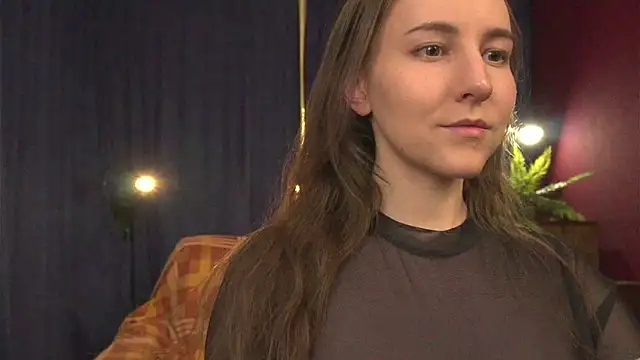 felynn online show from March 17, 2026, 2:05 am