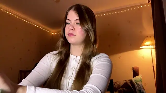 Snapshot of Amy_Maev chatting on March 7, 2026, 5:21 pm Amy Maev online show from March 7, 2026, 5:21 pm