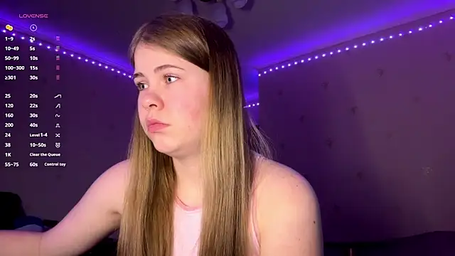 Snapshot of Amy_Maev chatting on March 23, 2026, 3:21 am Amy Maev online show from March 23, 2026, 3:21 am