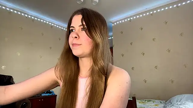 Snapshot of Amy_Maev chatting on April 1, 2026, 1:41 pm Amy Maev online show from April 1, 2026, 1:41 pm