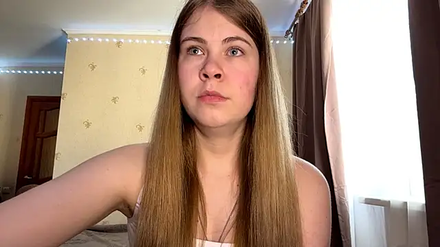 Snapshot of Amy_Maev chatting on April 12, 2026, 6:18 am Amy Maev online show from April 12, 2026, 6:18 am