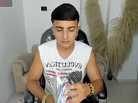 oliver kooper21 online show from February 26, 2026, 12:15 pm