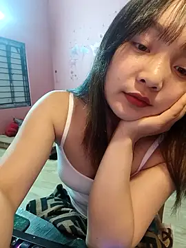 Snapshot of Myna5790 chatting on March 5, 2026, 2:29 am Myna5790 online show from March 5, 2026, 2:29 am